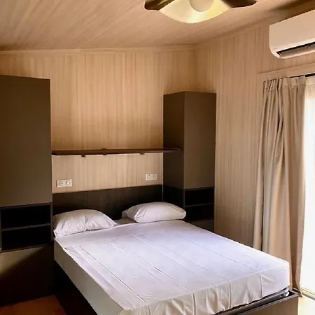אתר קמפינג Golfo Di Sogno 4*
